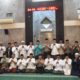 Bupati Subandi dan Kapolresta Sidoarjo Ajak Warga Jaga Kerukunan Lewat Subuh Keliling di Masjid Al-Muttaqiin Waru