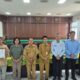 Launching Sikawan Dayak, Kejari Kapuas Hulu menyerahkan 45 Dokumen Kependudukan kepada masyarakat.