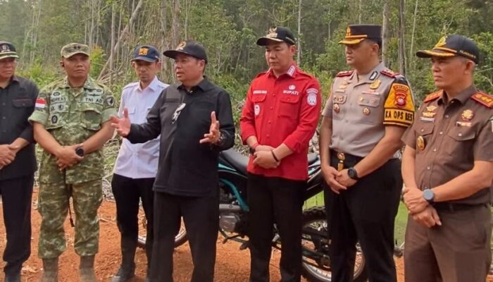 Putussibau Darurat Sampah! Lasarus Pasang Badan, Minta Lahan TPST 10 Hektare – Tolak Kalau Dekat Permukiman Warga